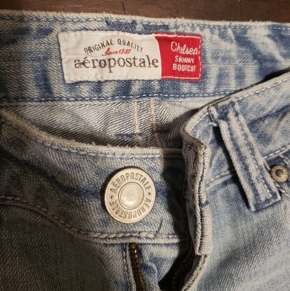 Aeropostale Chelsea Skinny Bootcut Jeans - Picture 2 of 4